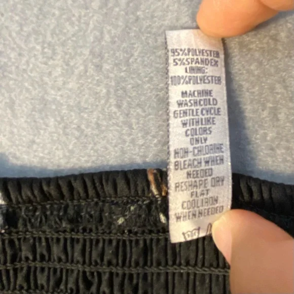 American Rag Women’s Sheer Black Floral Dress, Ruffled Sleeves, Lined,Size M - Picture 6 of 9